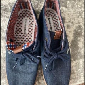 Ben Sherman - size 8.5